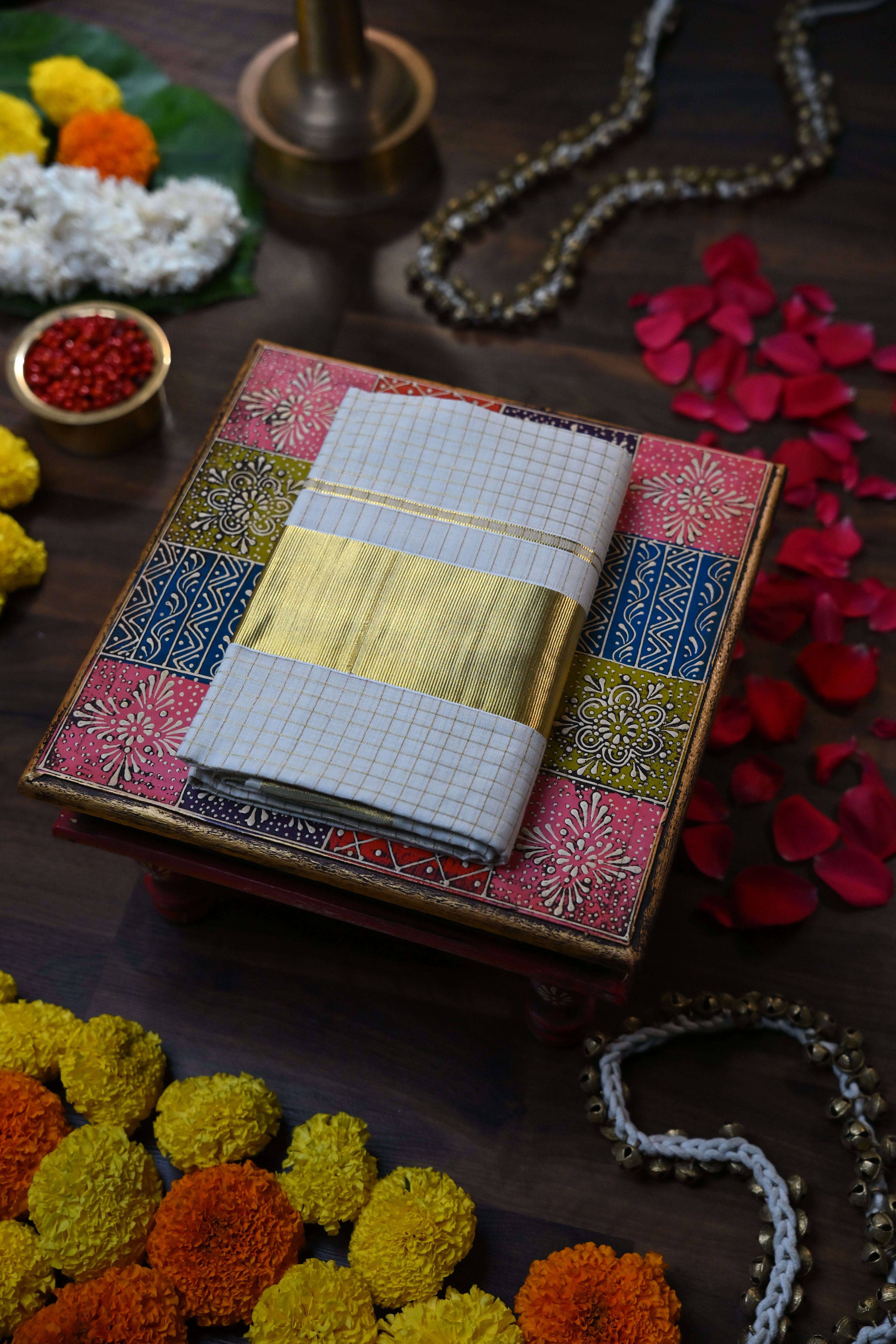 Golden Grid Checked Tissue Kasavu Saree