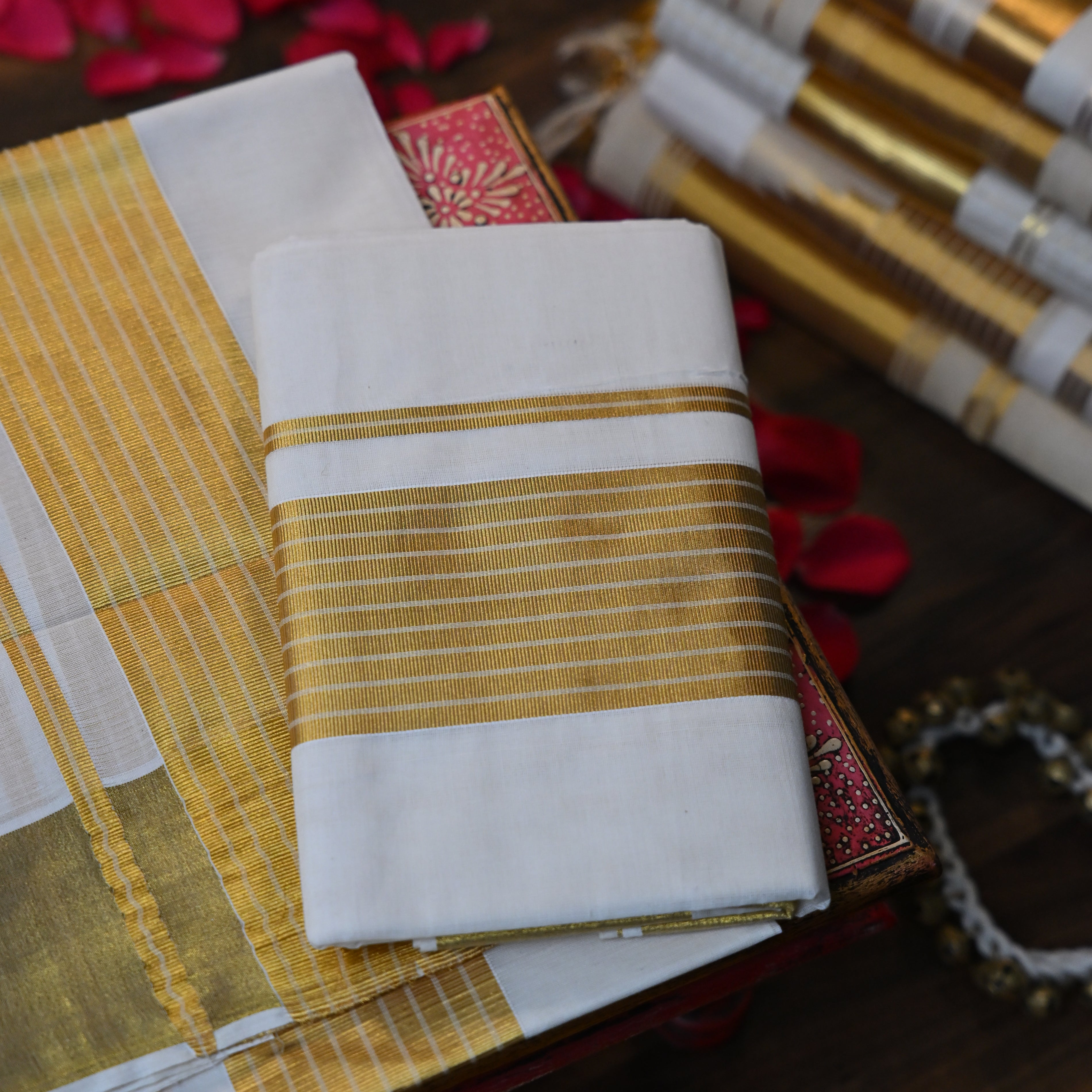 Elegant Golden Striped Kasavu Saree