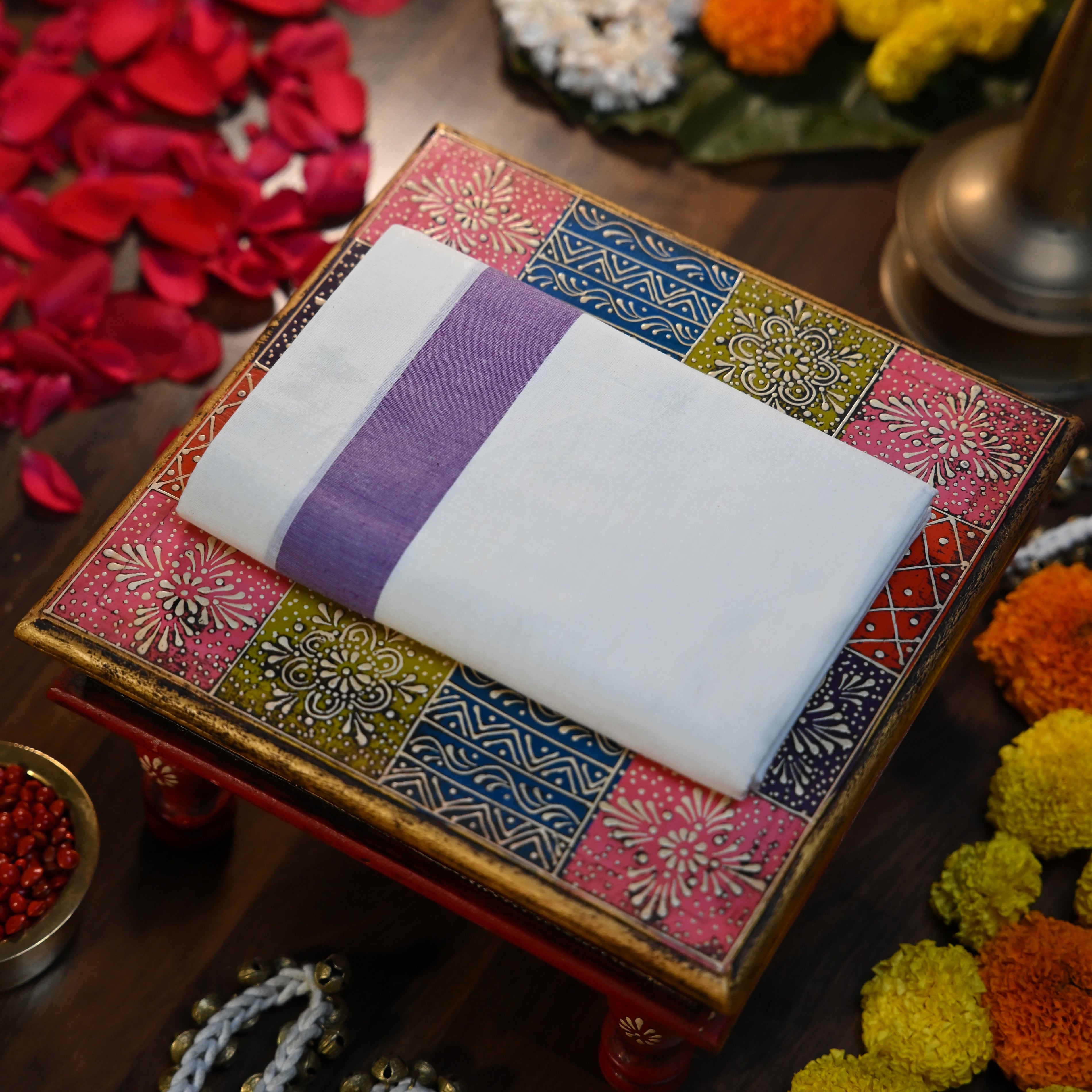 Soft Lavender Border Set Mundu