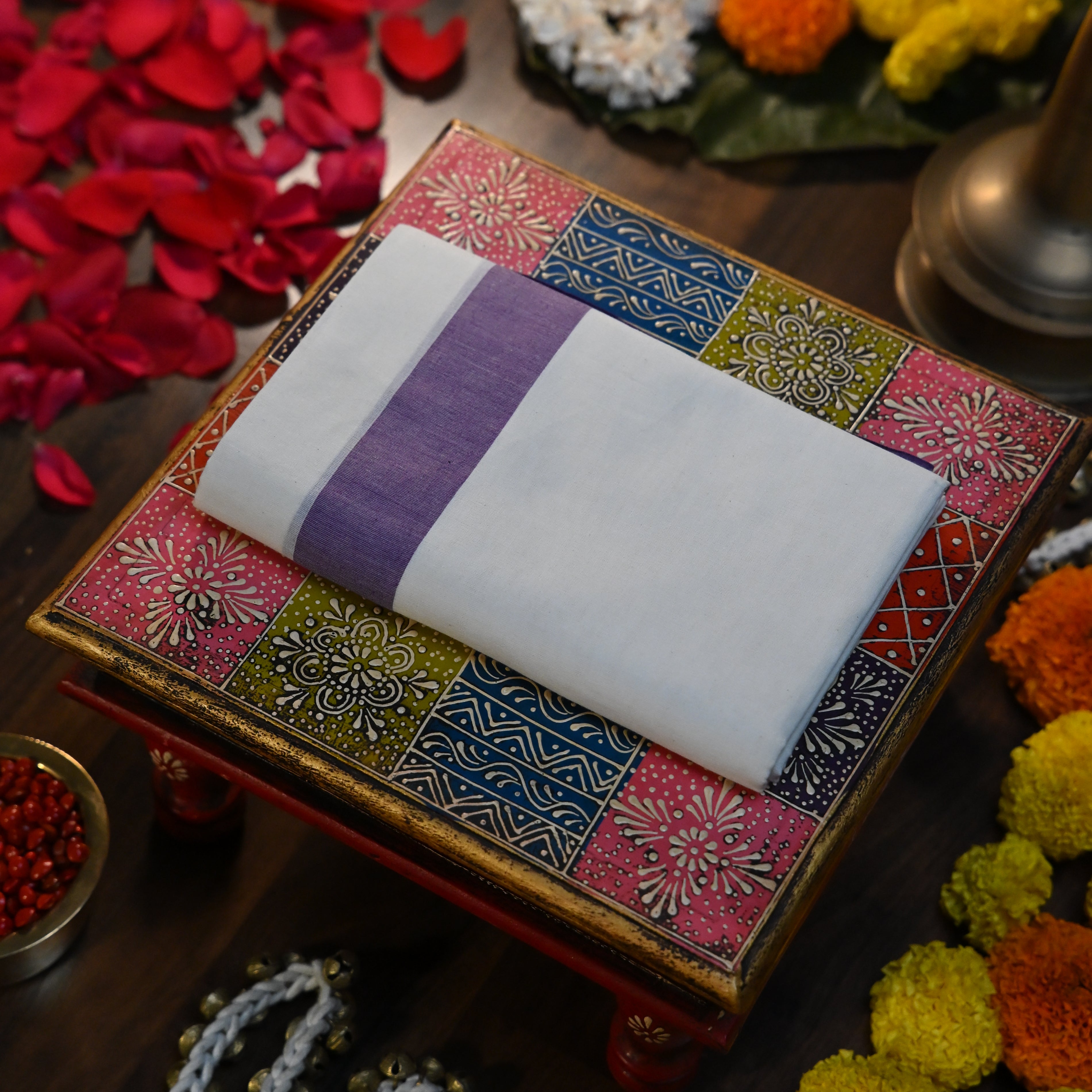 Royal Purple Classic Border Set Mundu
