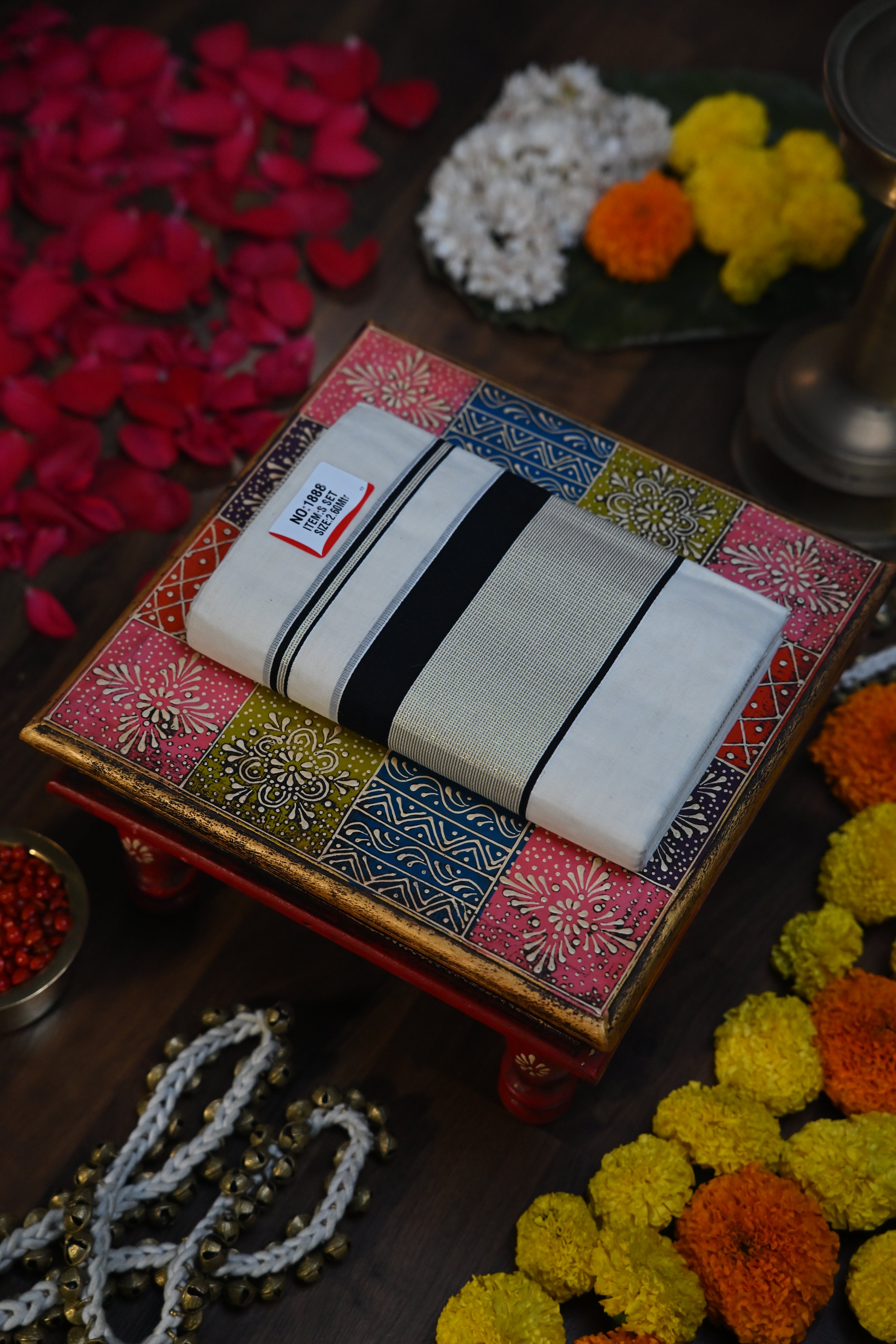 Black & Silver Zari Broad Border Set Mundu