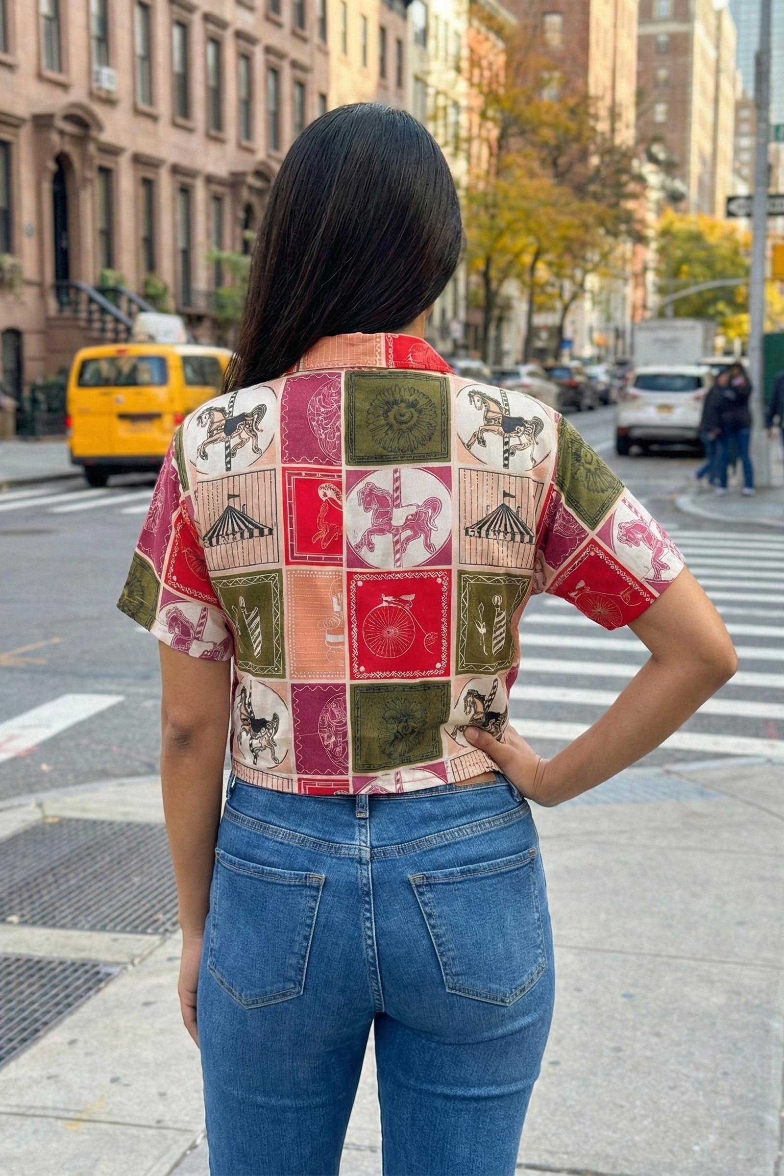 Vintage Carousel Tie-Knot Shirt – Women